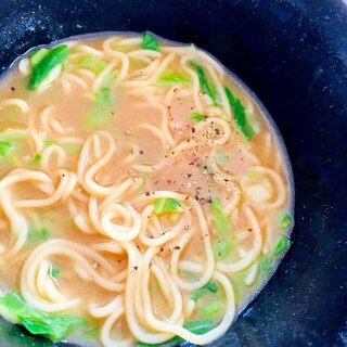 ミルク入り！キャベツの味噌ラーメン